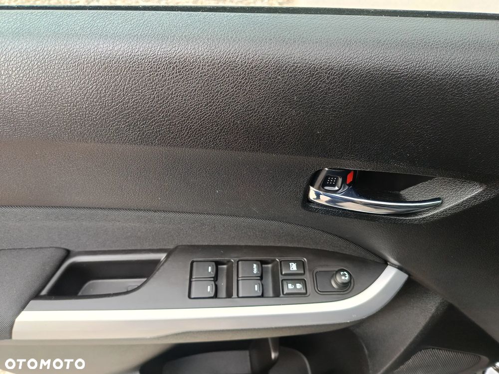 Suzuki Vitara - 13