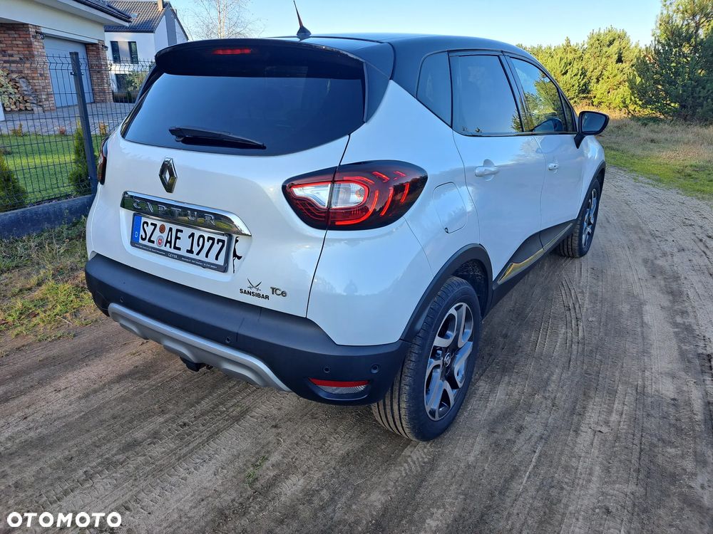 Renault Captur ENERGY TCe 120 Initiale Paris - 3
