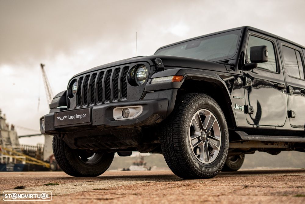 Jeep Wrangler - 4