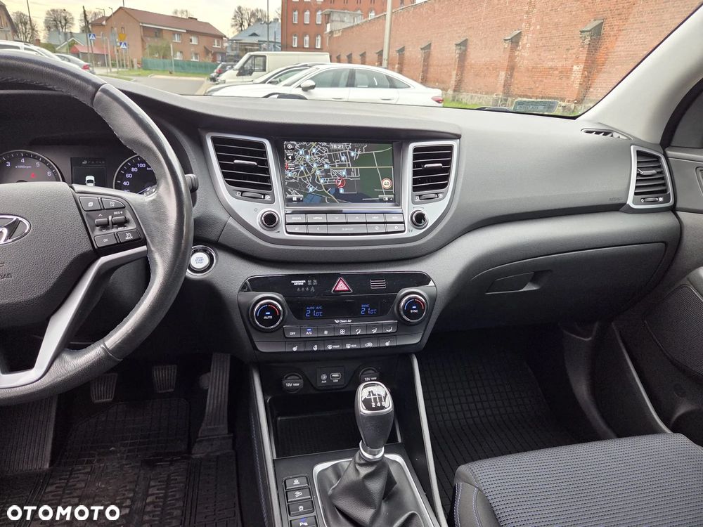 Hyundai Tucson - 16