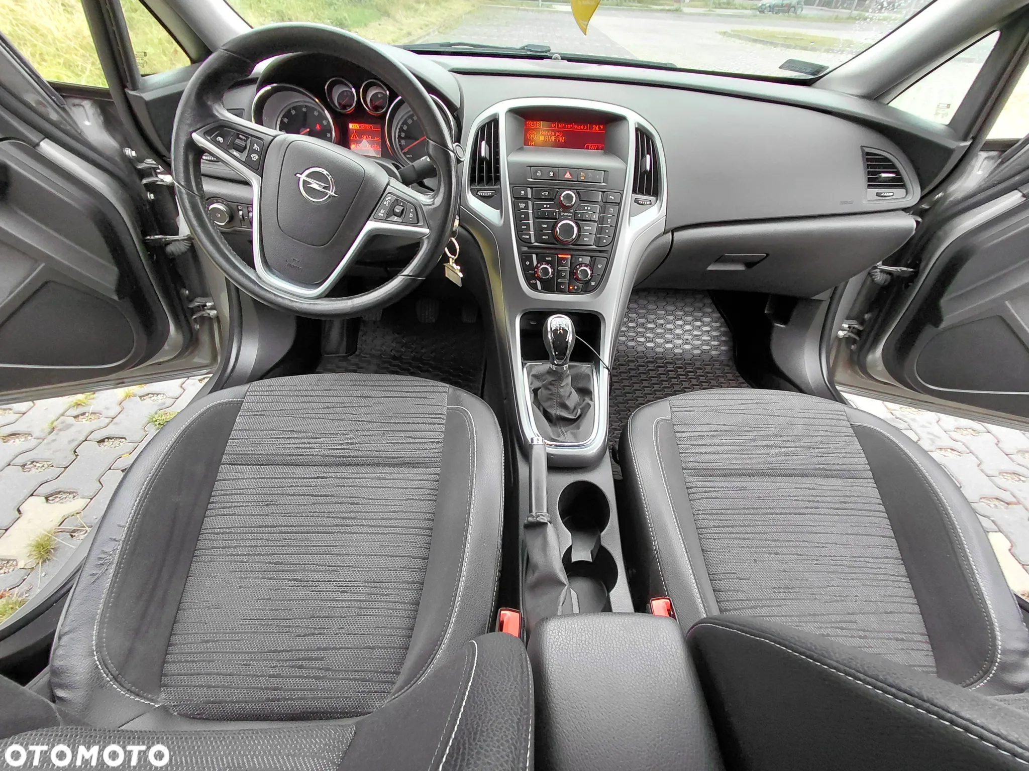 Opel Astra IV 1.6 Active EU6 - 12