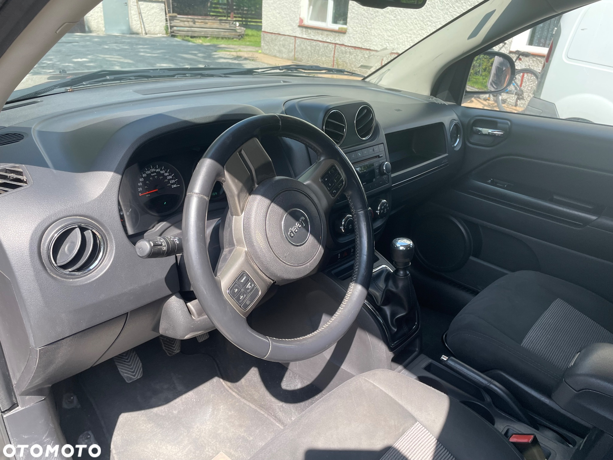Jeep Compass - 8