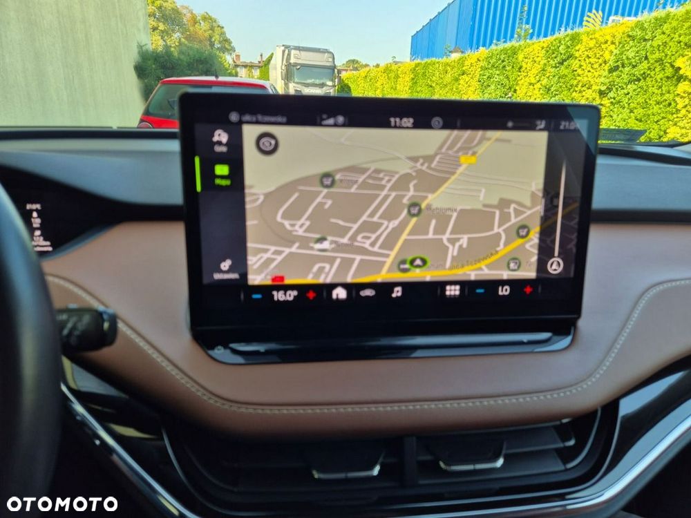 Skoda Enyaq 80 82kWh Sportline Maxx - 29
