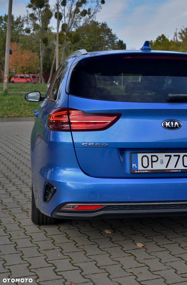 Kia Ceed - 6