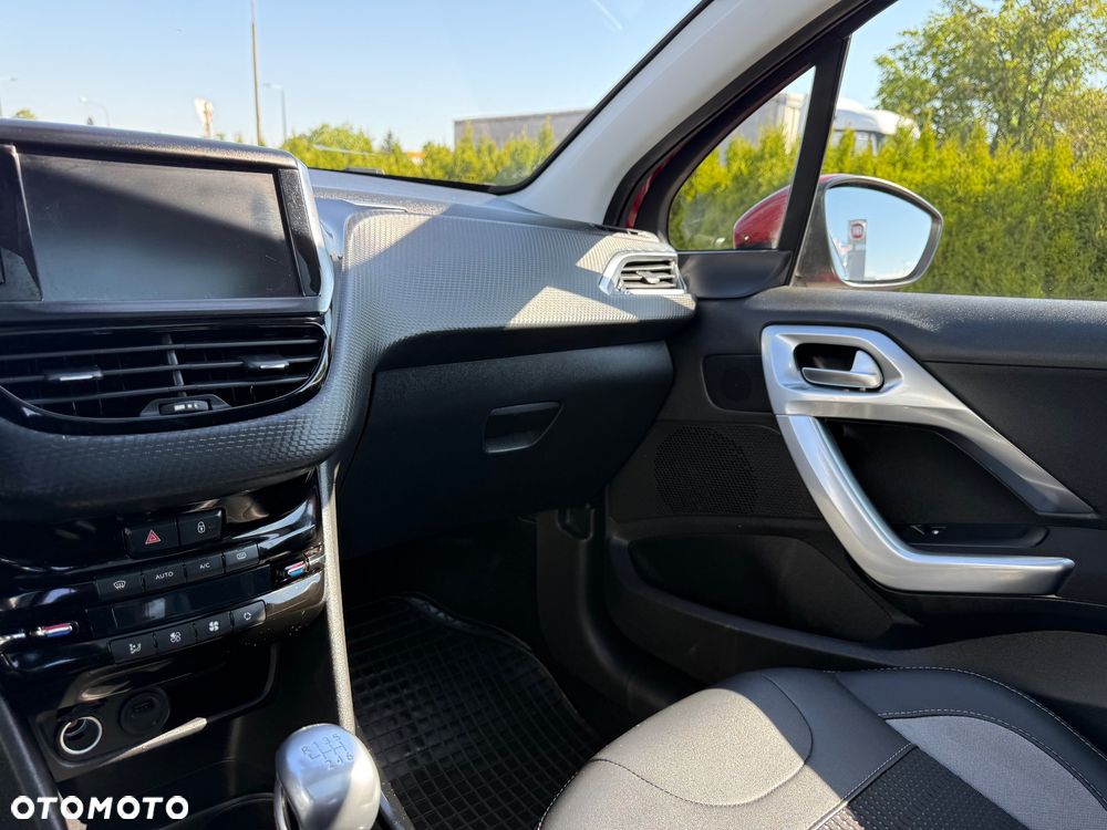 Peugeot 2008 PureTech 110 Stop&Start Allure - 13
