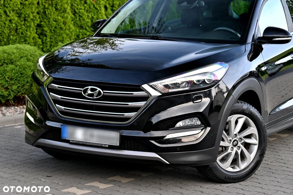 Hyundai Tucson 1.7 CRDI BlueDrive Comfort 2WD - 10