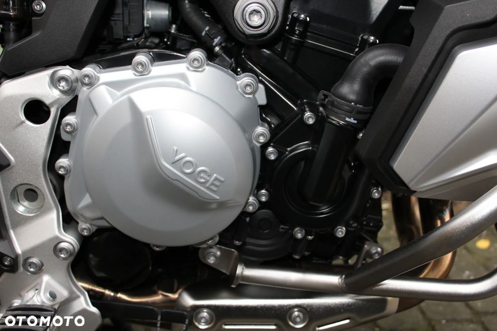 VOGE 900DSX - 35