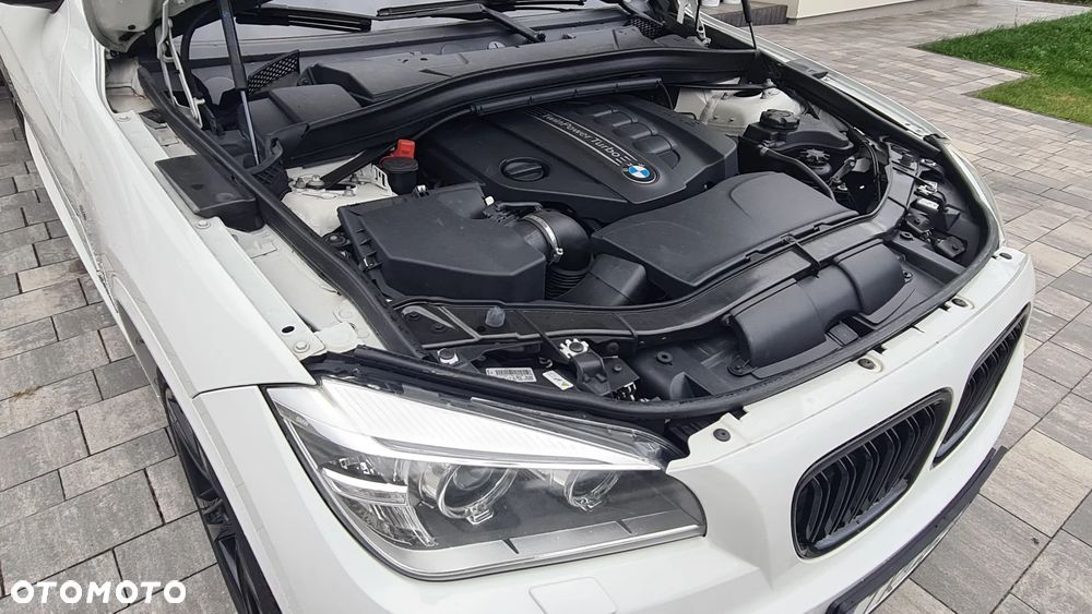 BMW X1 xDrive25d Sport Line - 11