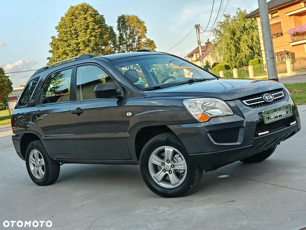 Kia Sportage 2.0 Tour 2WD - 1
