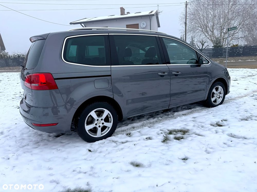 Volkswagen Sharan 2.0 TDI DSG Blue Motion Highline - 32