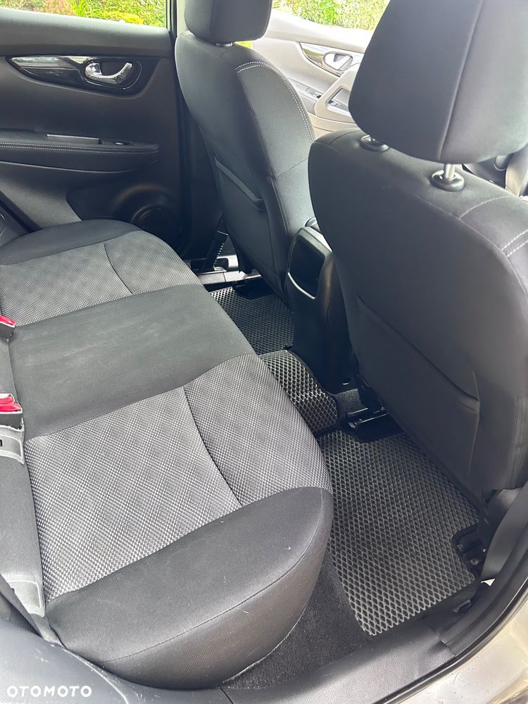 Nissan Qashqai 1.6 DCi Tekna EU6 - 12