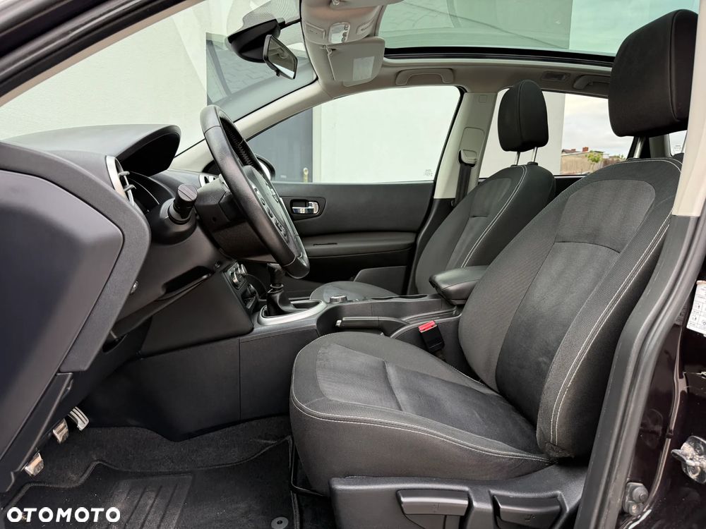 Nissan Qashqai - 22