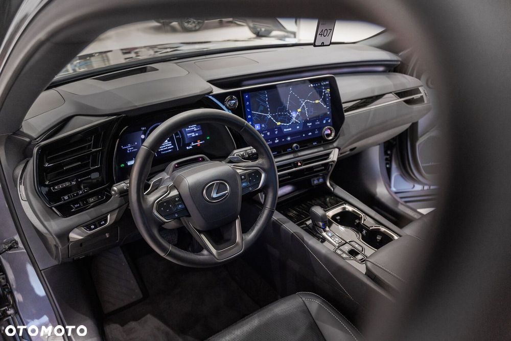 Lexus RX 350h F Sport Design - 36
