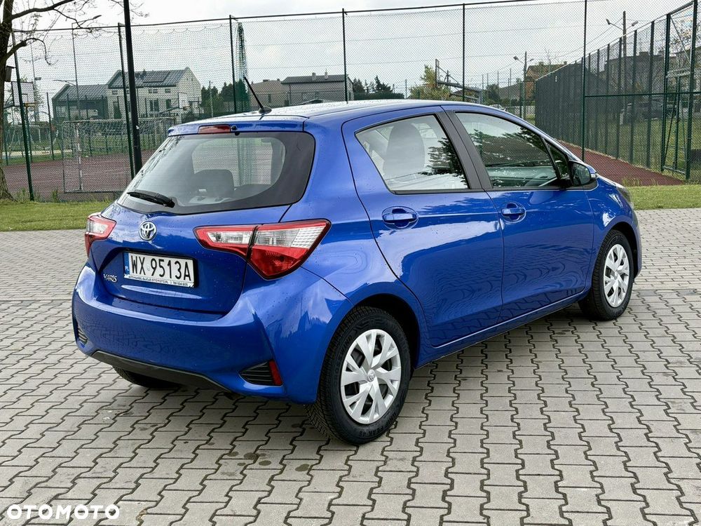 Toyota Yaris - 7