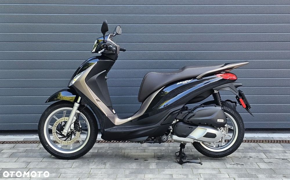 Piaggio Medley - 1