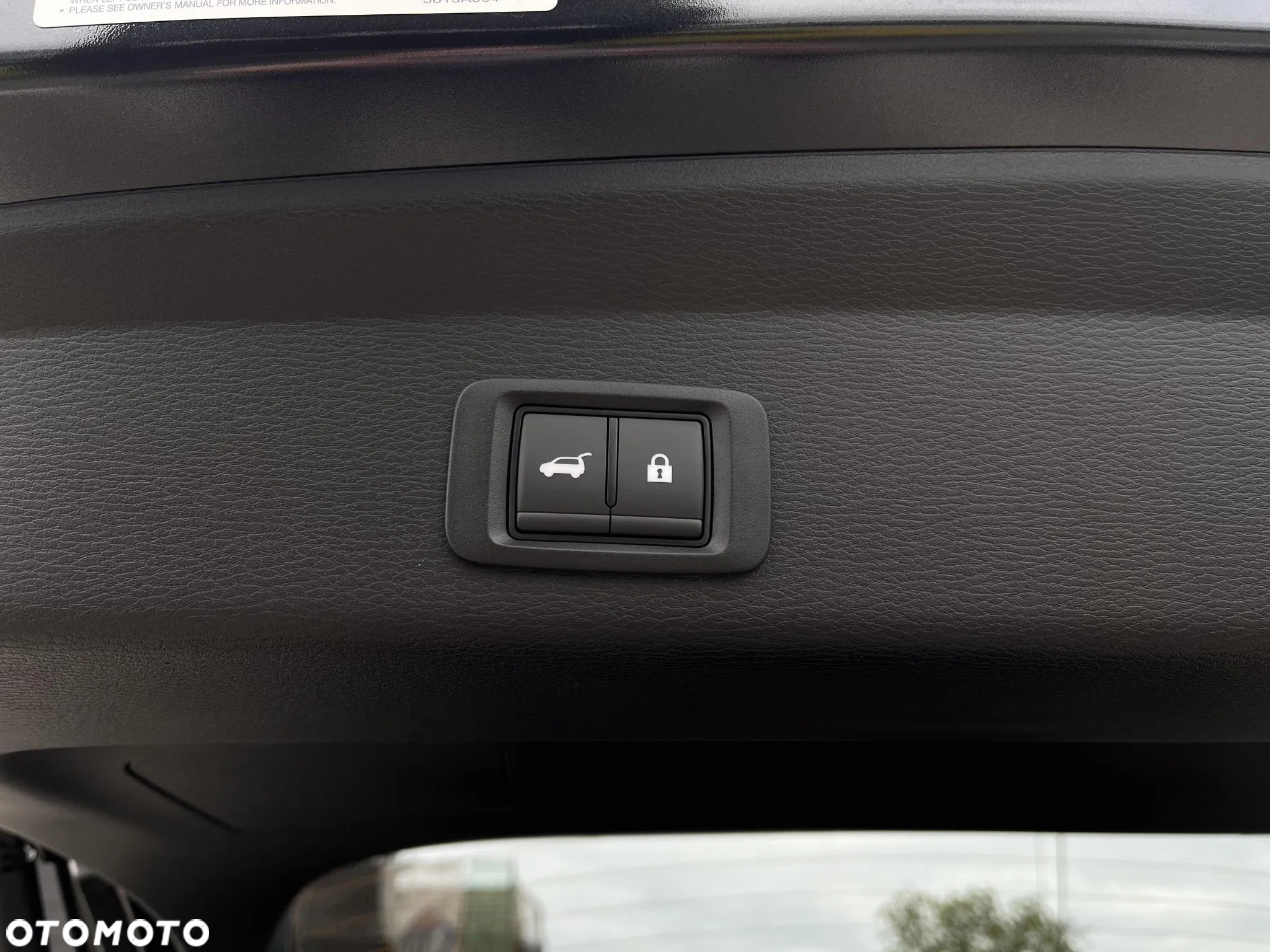 Mitsubishi Outlander PHEV Instyle Plus - 31