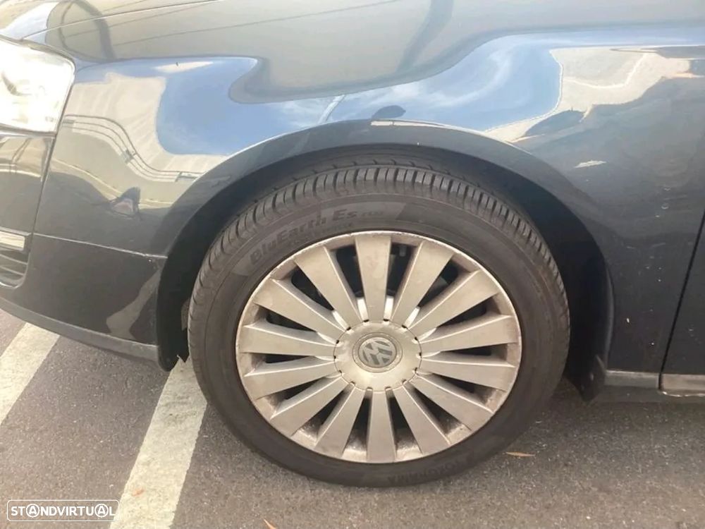 VW Passat Variant 2.0 TDi Highline DSG - 5