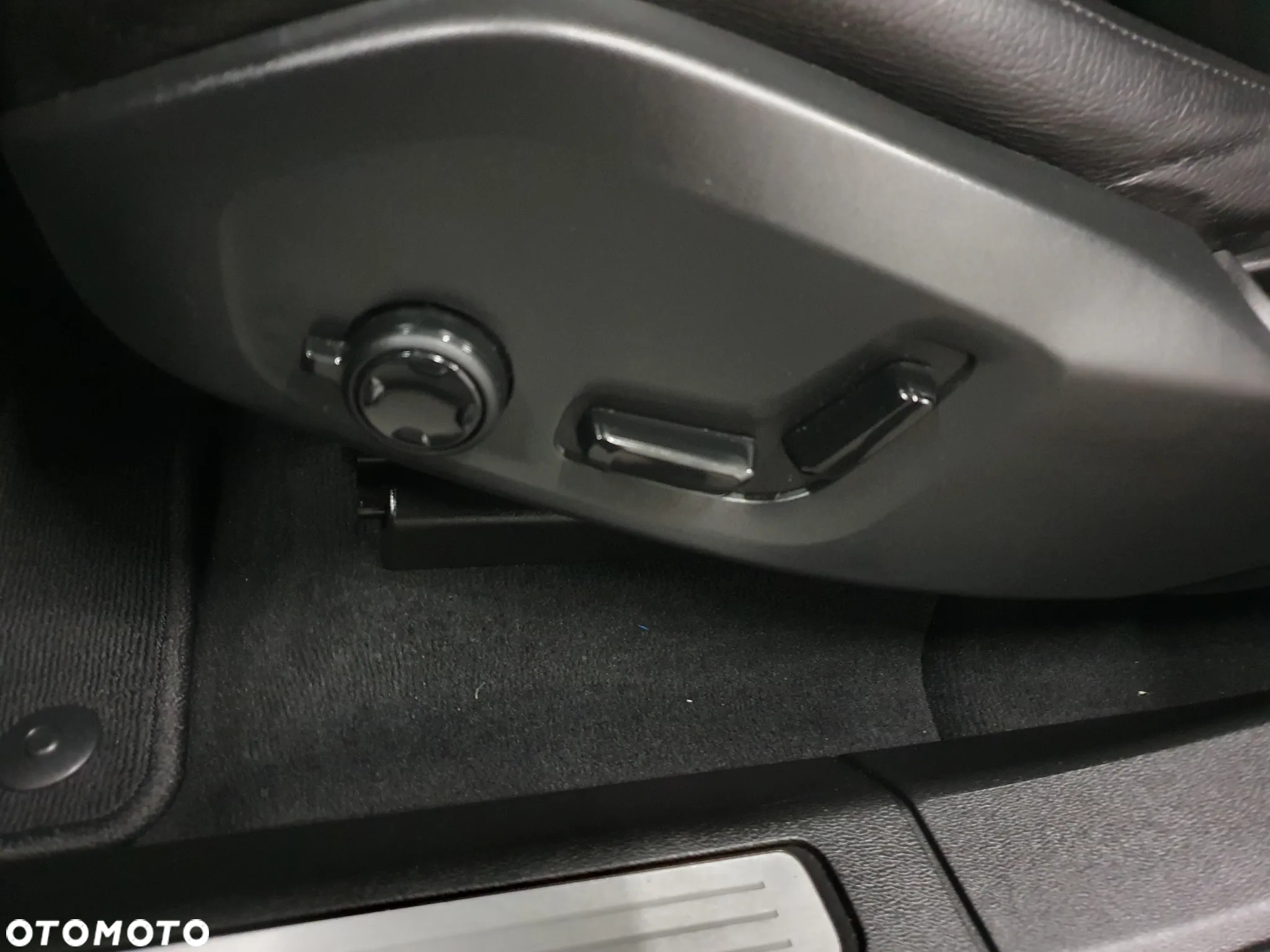 Volvo XC 60 D4 Inscription - 18