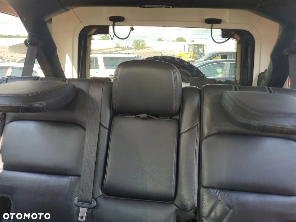 Jeep Wrangler - 9