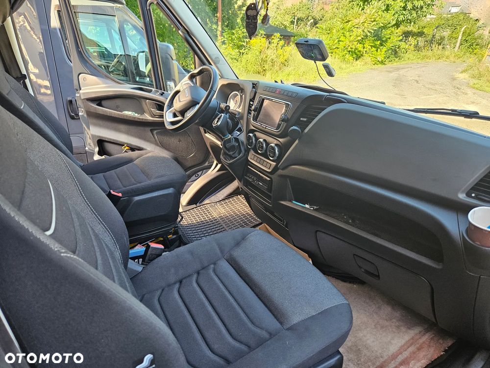 Iveco DAILY 70c18 14ep 3.0 180 HI-Matic Automat Winda - 4