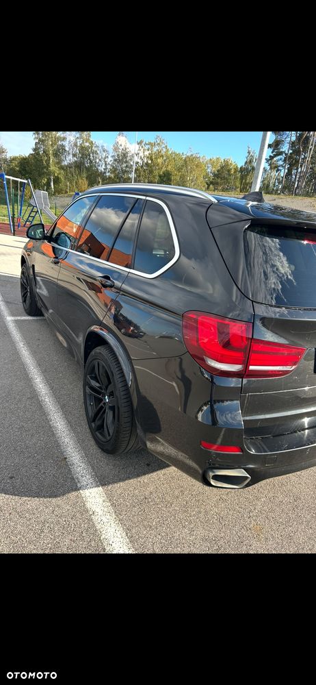 BMW X5 xDrive30d - 16