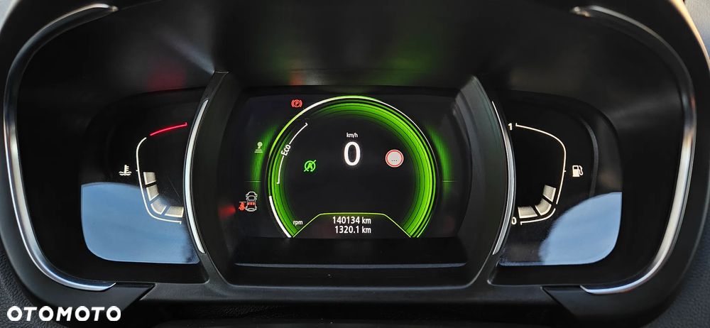 Renault Scenic ENERGY TCe 140 LIMITED - 12