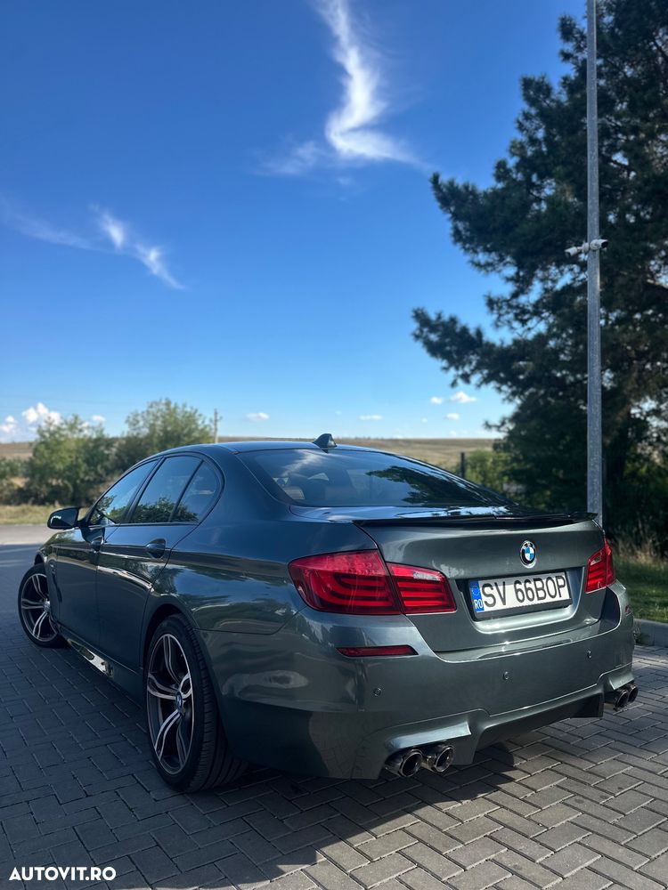 BMW Seria 5 525d xDrive - 7