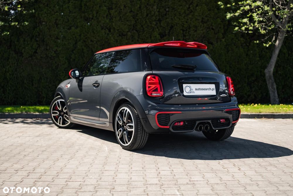 MINI John Cooper Works - 7