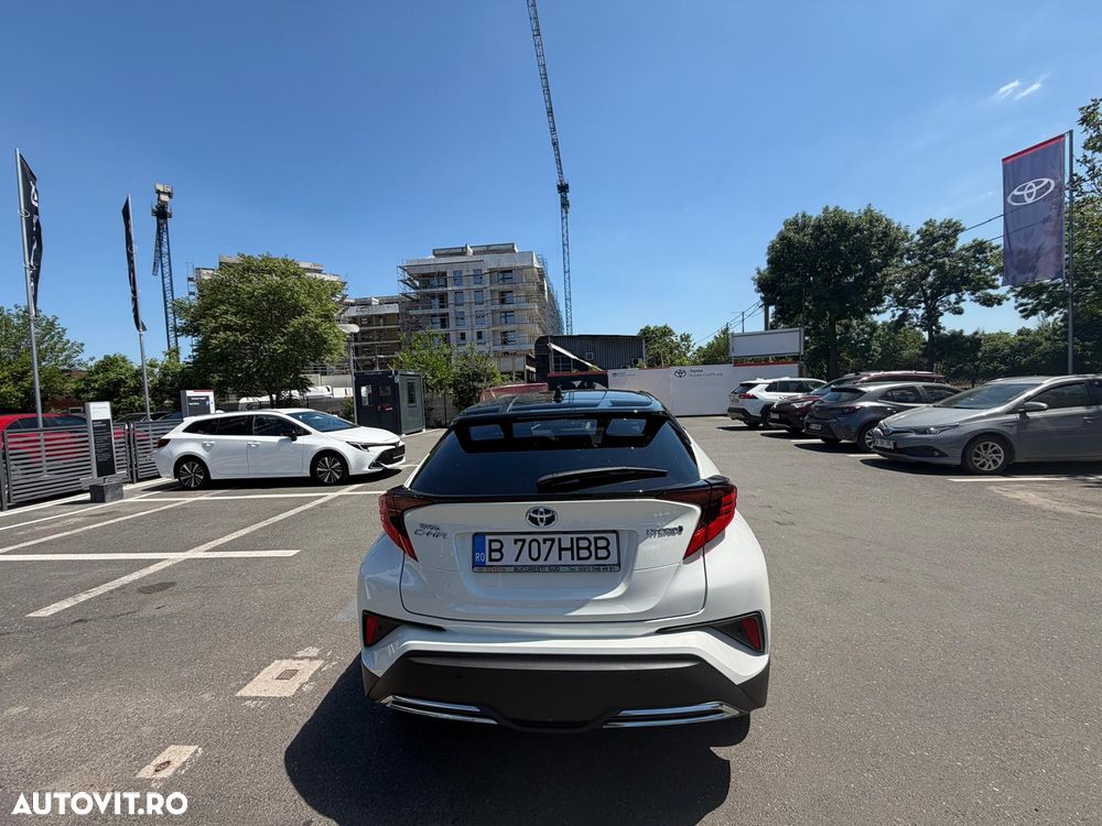 Toyota C-HR 2.0 HSD 184 CP 4x2 CVT Classy Bi-Tone - 8