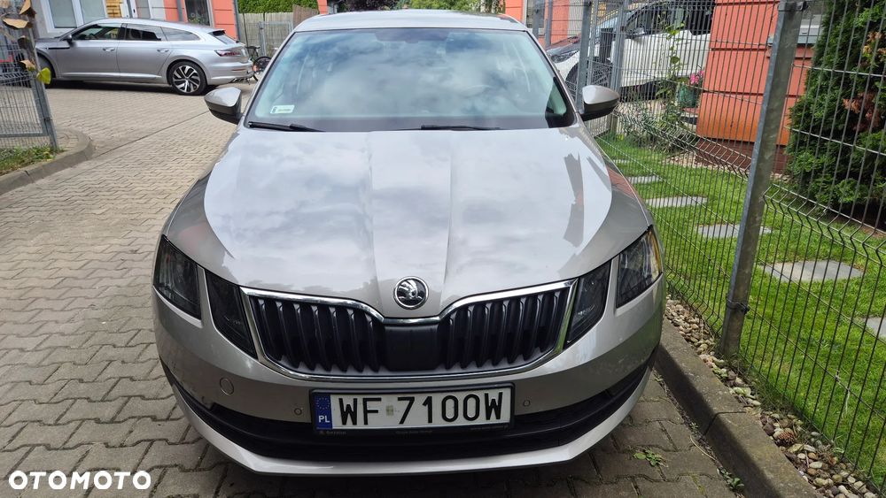 Skoda Octavia 1.4 TSI Ambition - 4