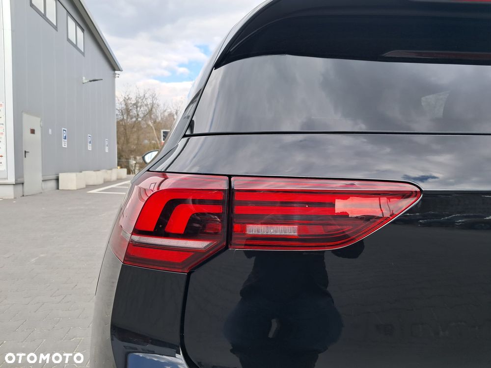 Volkswagen Golf 2.0 TDI Life Plus - 32