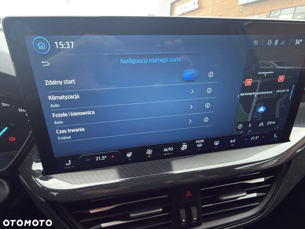 Ford Focus 1.0 EcoBoost mHEV ST-Line X - 26