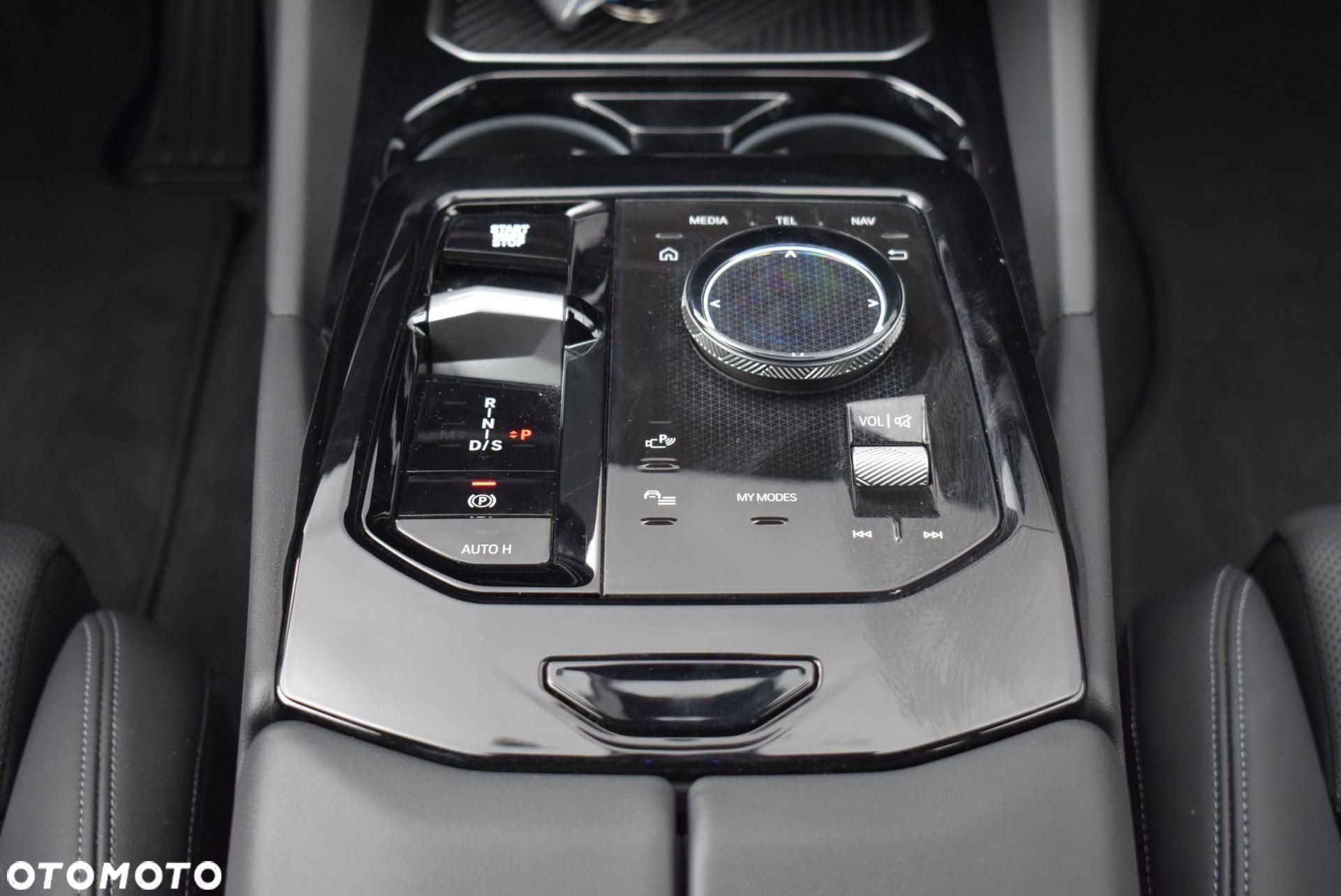 BMW Seria 5 - 16