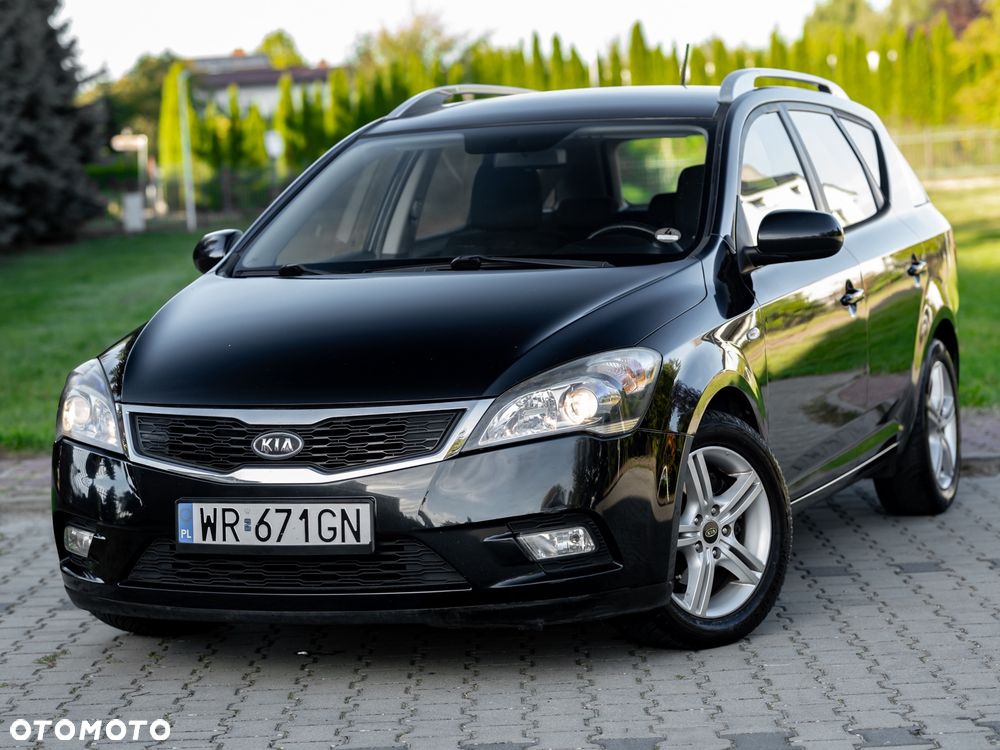 Kia Ceed - 6