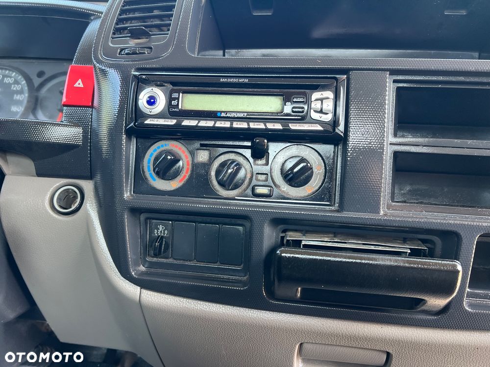 Nissan Cabstar - 11