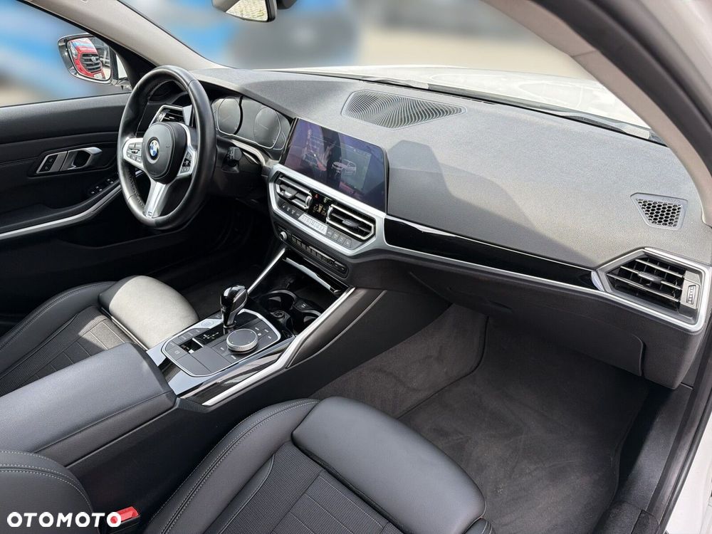 BMW Seria 3 - 17