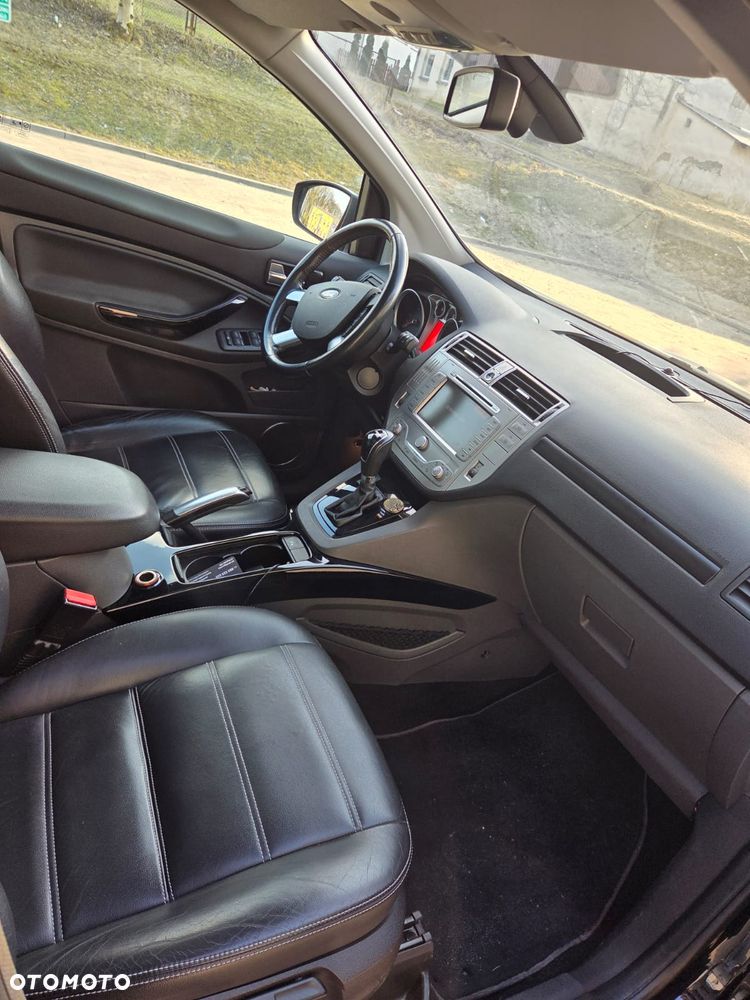 Ford Kuga 2.0 TDCi 4x4 Titanium - 7