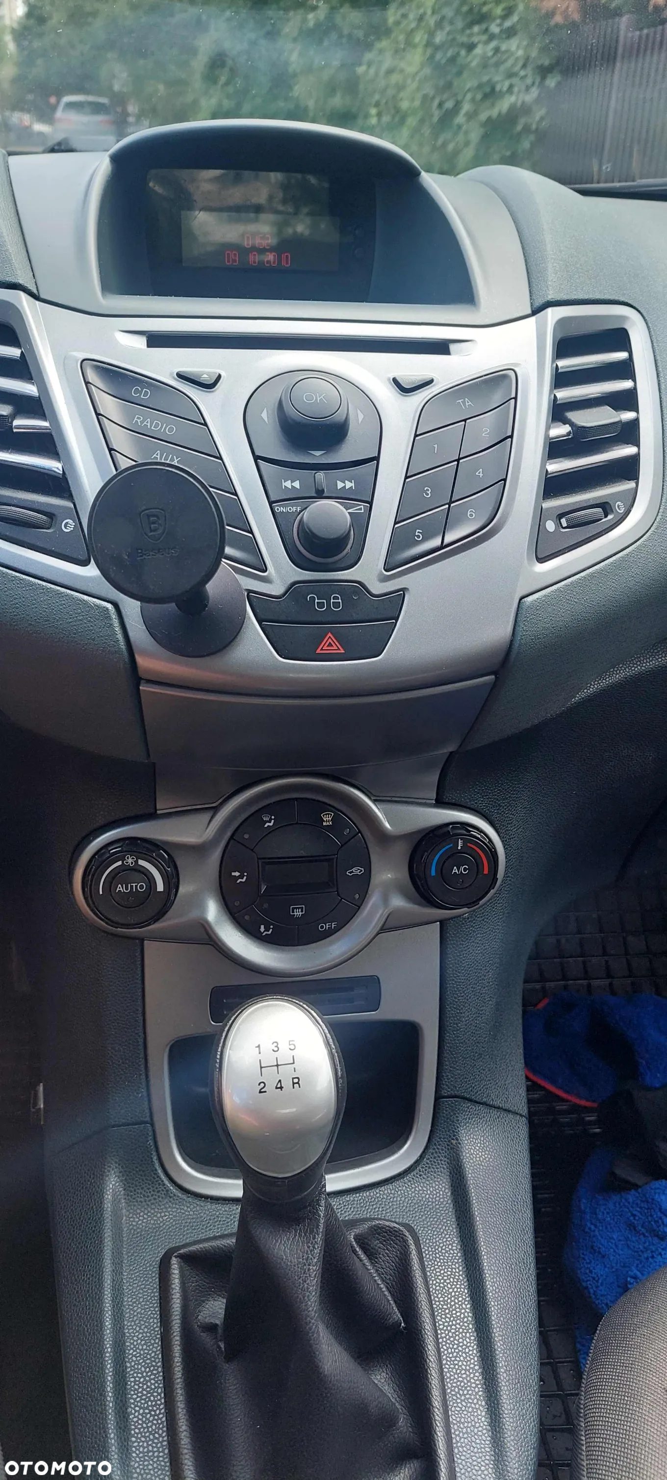 Ford Fiesta - 13
