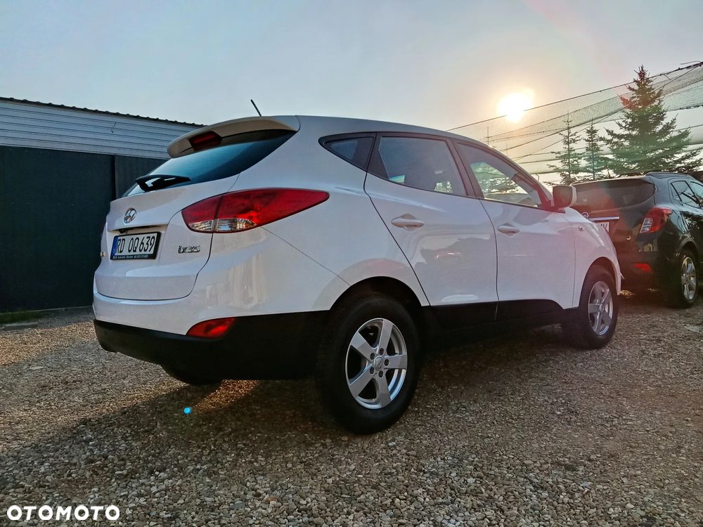 Hyundai ix35 blue 1.6 2WD Finale Silver - 31