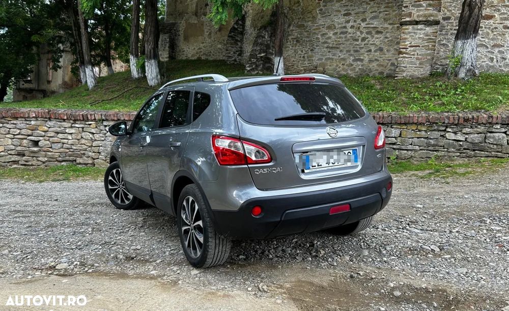 Nissan Qashqai 1.5 DCI TEKNA - 10