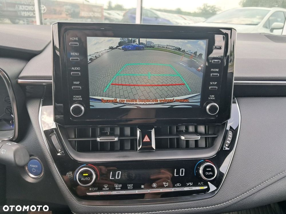 Toyota Corolla 2.0 Hybrid Comfort - 10