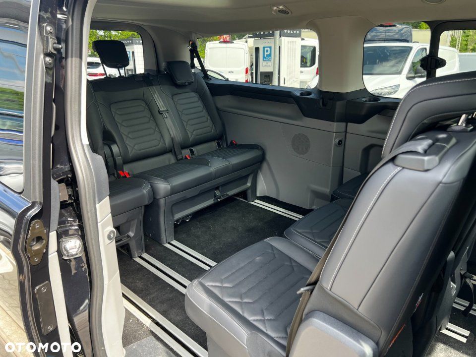 Ford Tourneo Custom - 7