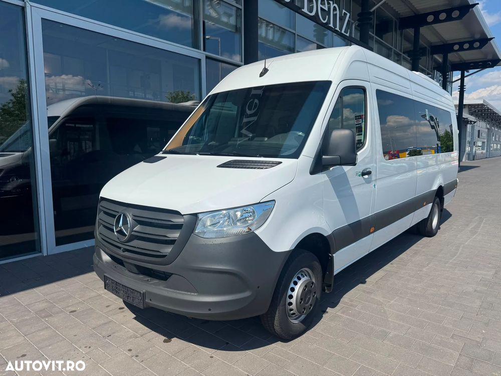 Mercedes-Benz Sprinter 517 Microbus 19+1+1 - 1