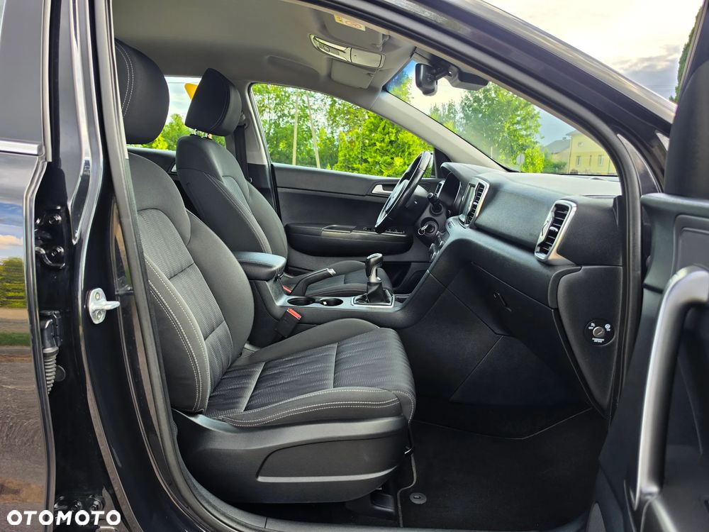 Kia Sportage 2,0 CRDI 2WD Vision - 36