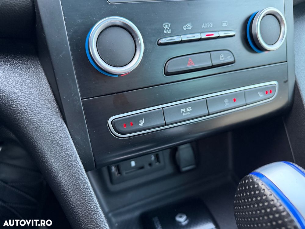 Renault Megane ENERGY dCi 165 EDC GT - 14