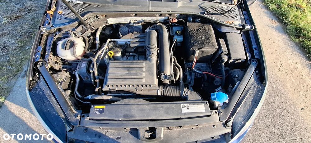 Volkswagen Golf 1.2 TSI BlueMotion Technology Cup - 20