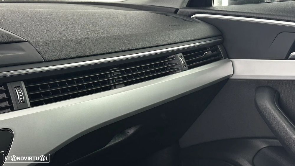 Audi A4 Avant 2.0 TDI Advance - 43