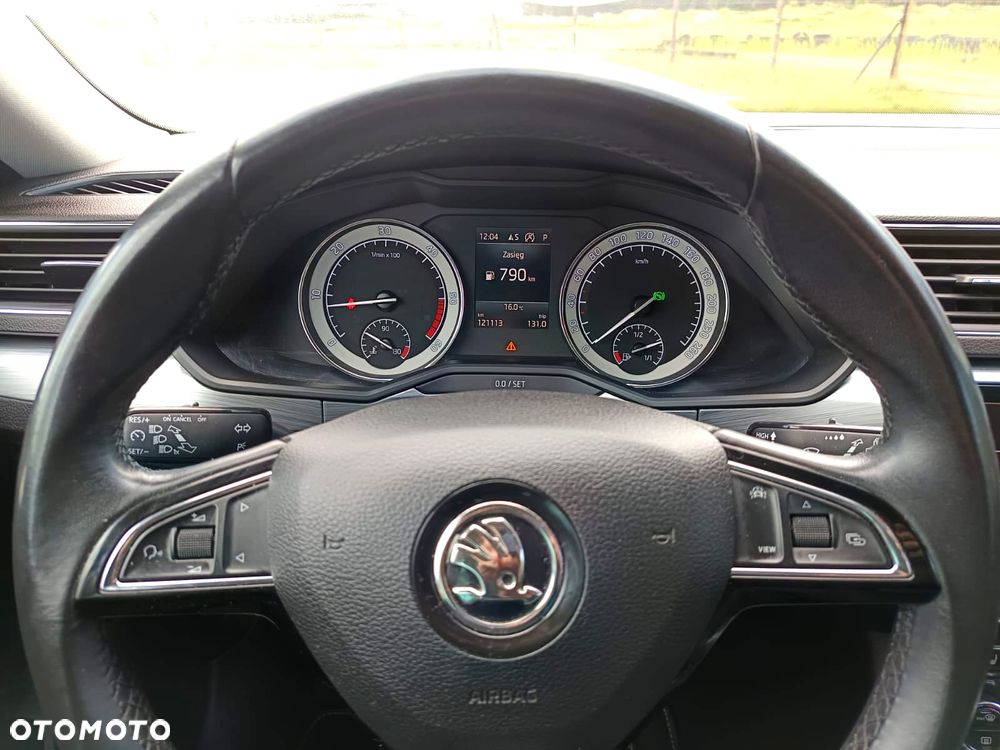 Skoda Superb 1.6 TDI Style DSG - 11