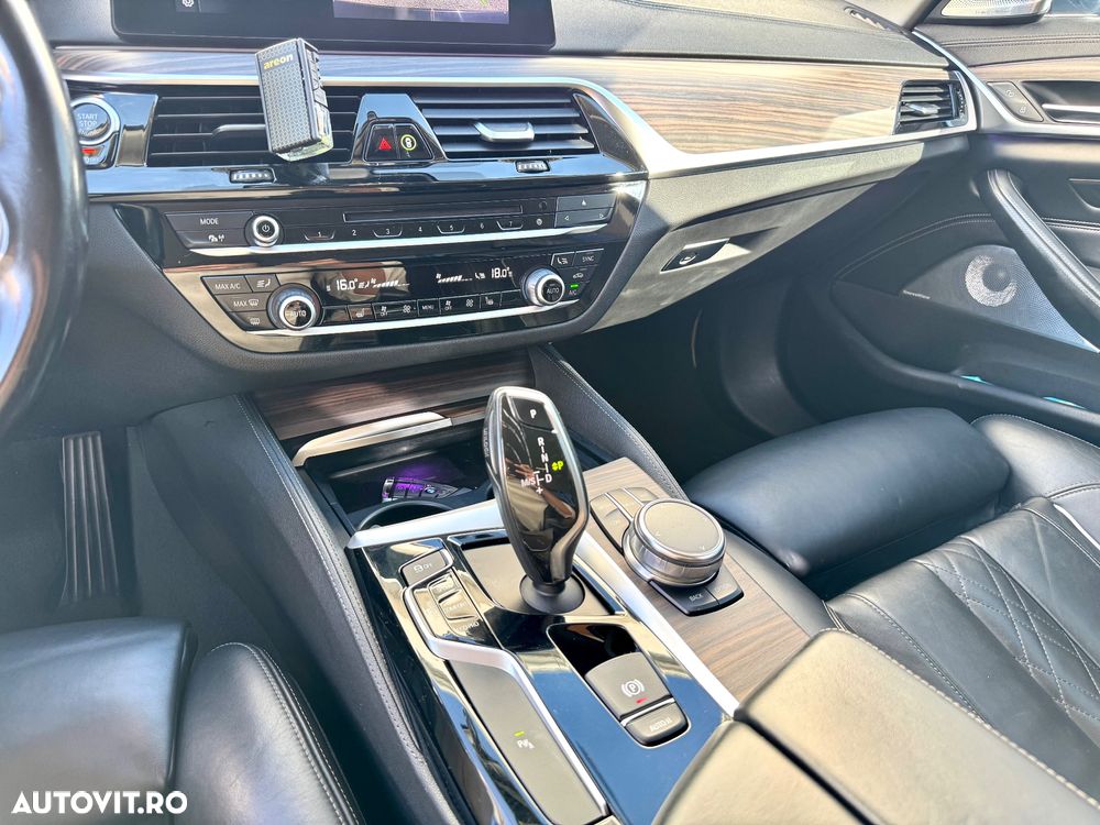 BMW Seria 5 540i xDrive Aut. Luxury Line - 20