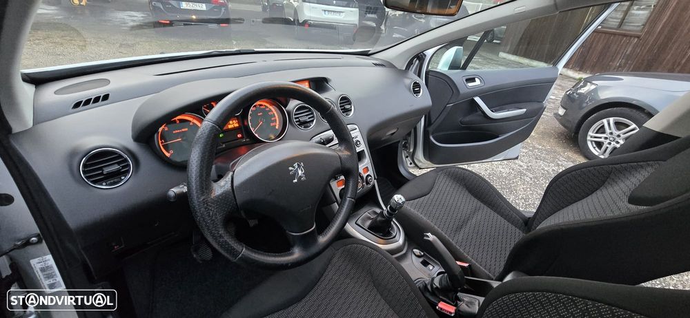 Peugeot 308 SW 1.6 HDi Premium CVM6 - 14